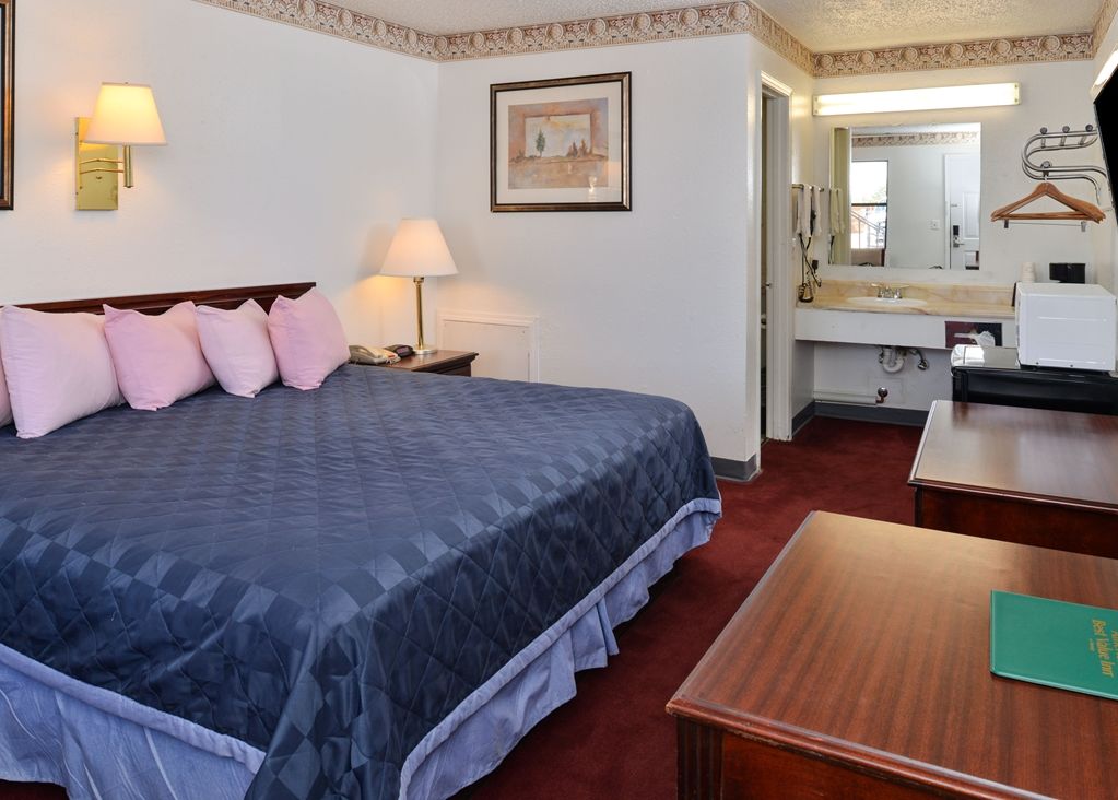 Americas Best Value Inn El Reno Quarto foto